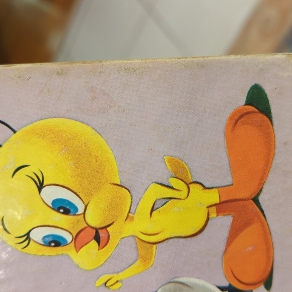 Little Golden Book Set of 5 Bugs Bunny Hardback Books - Used - Picture 8 of 8